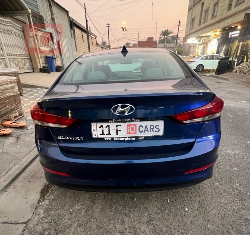 هیوندای ئەلەنترا